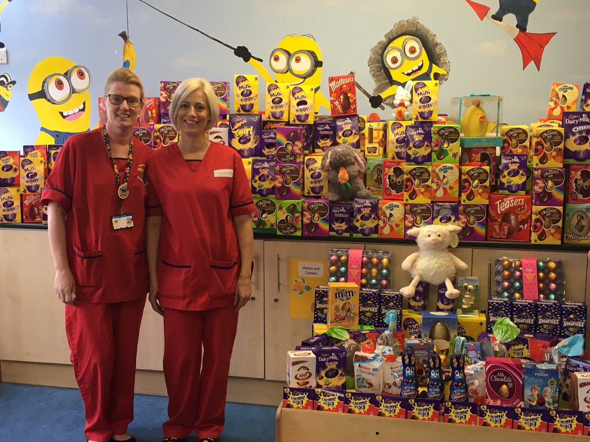 JackieBurlison's tweet photo. @SunderlandRoyal, Easter arrived for the children in our Paediatric dept. https://t.co/RNhqNBtttz