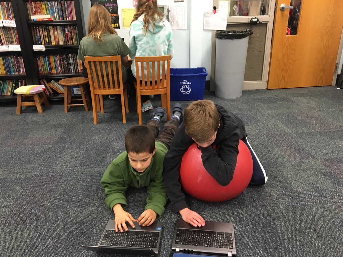 jonesclass103's tweet photo. @gregtangmath Kakooma is our favorite & that's what they are playing! #mathrich #mertonint https://t.co/83aUBcK6Rd