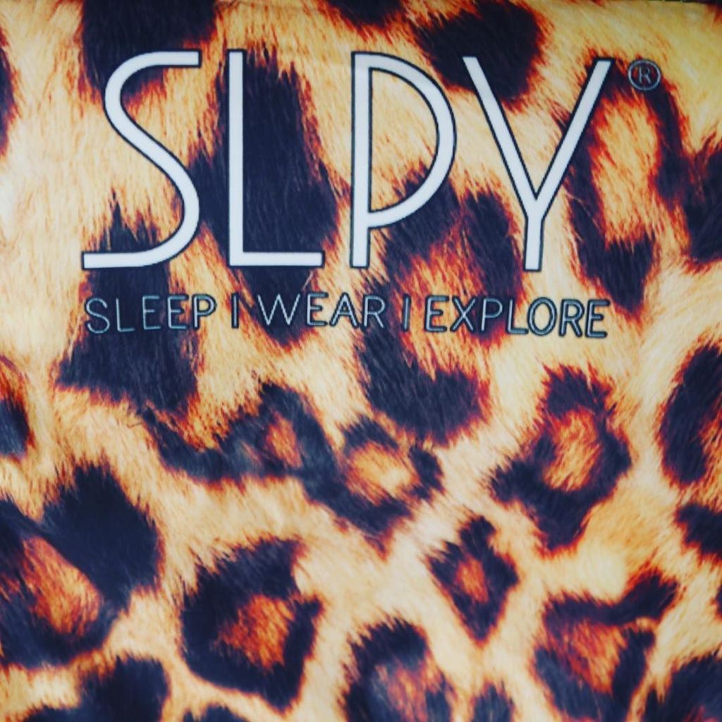 SIDDHANTTIWARI's tweet image. Loads of new prints and designs coming soon! #exciting
.
.
#slpy #slpyadventures #camping #sleepingbag #onesie #mic…