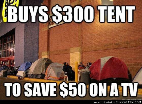 dumbcollegefun's tweet photo. People on Black Friday Are Like.... https://t.co/AHygAVNrKR