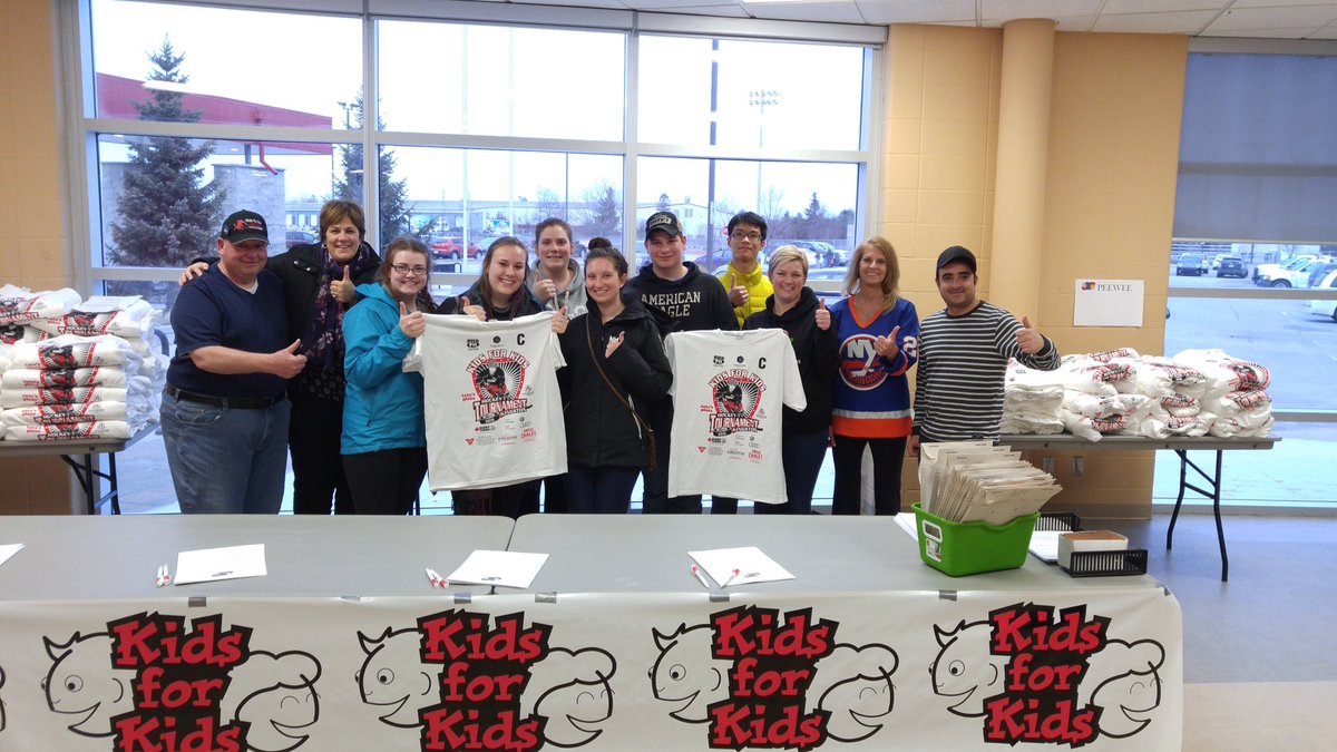 BGCsoutheast's tweet photo. The 19th Annual Kids for Kids hockey tournament has begun! Welcome to #ygk all participants, family and friends 😊❤️ https://t.co/0KypNpRhm1