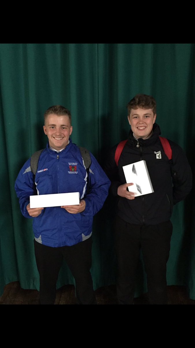 MrWatkinsOCS's tweet photo. Nice to see 2 top lads with awards today. Congrats to the #DudleyBoys @NathanEvs123 @frankyboy991 #AppleFriends 👍🏻 https://t.co/5z70WAXmgn