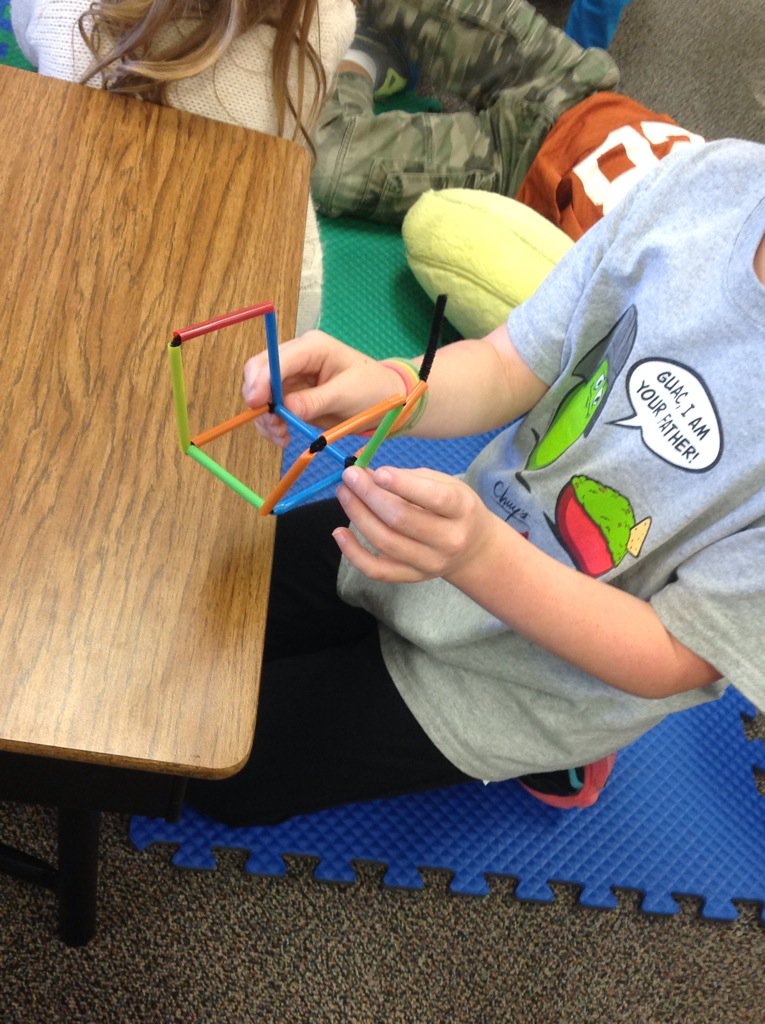 MsWoodClass's tweet photo. Geometry is fun! pyramid & cube bubble wands! #3Dshapes #STEAM #reaganrays #slb5 #slb3 https://t.co/Dnkbe8F4Qt