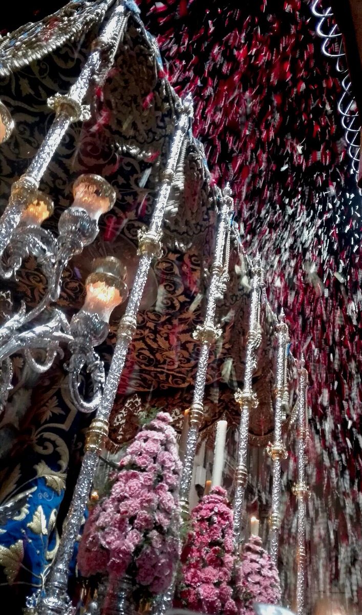 Agradecidos a <a href="/HdadUnidad/">Paz y Unidad</a> <a href="/HdadstrellaAl/">Hdad Penas Estrella</a> @poderalmeria @cofradiaamor <a href="/PrendimientoAlb/">Prendimiento Albox</a> por su aportación en la petalá