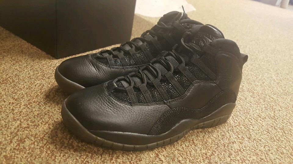WeDaStarz's tweet photo. #ovo10 black sz 10 F/S 450 plus shipping @Shop_Swoosh @SocialNetwork66 @Deadlaced @ R.T.s appreciated https://t.co/qedPIQu6oH