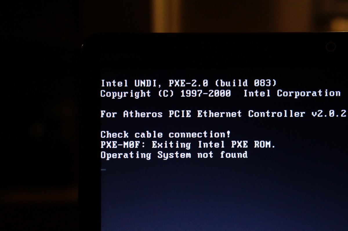 JeffMyles's tweet image. ...aaannnd I'm fucked #WindowsProblems #OperatingSystemsNotFound