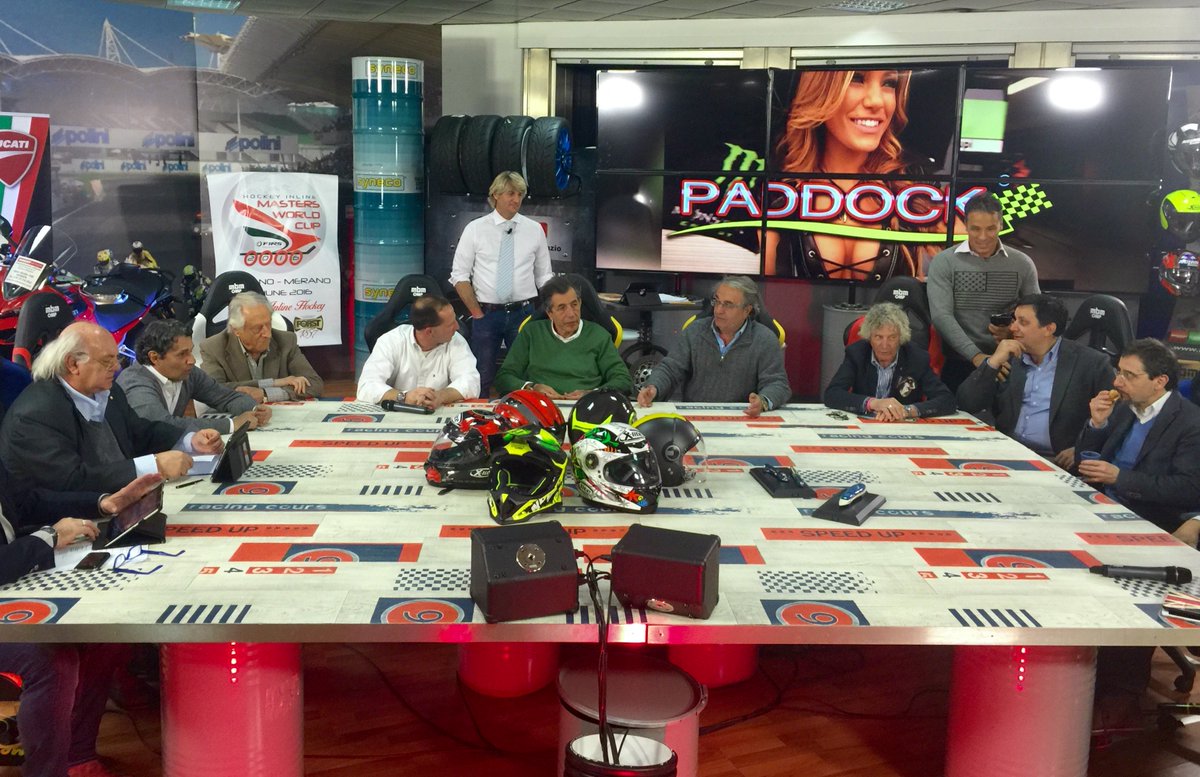 scriviapaddock's tweet photo. Siamo in diretta a Paddock del 24/03/16 : Telereporter Canale 13 Primarete 184 - Canale 19 Piemonte https://t.co/yMJ55sjRSj