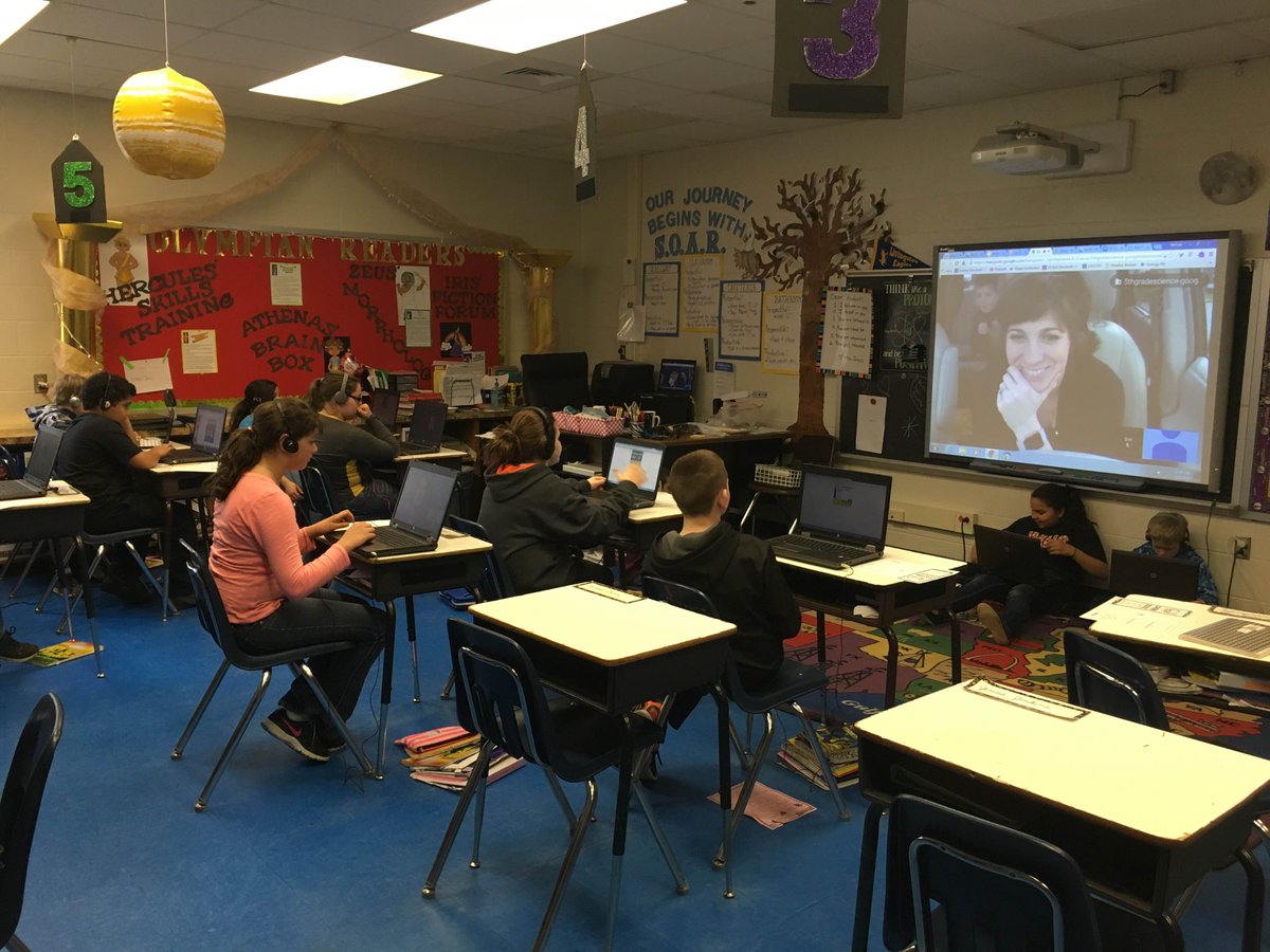 ErinWest_Tech's tweet photo. When your kid pukes on the way to school...Hangout and co-teach using Tech #itrt #gafe #nothingstopsthelearning https://t.co/t7PZrJozM7