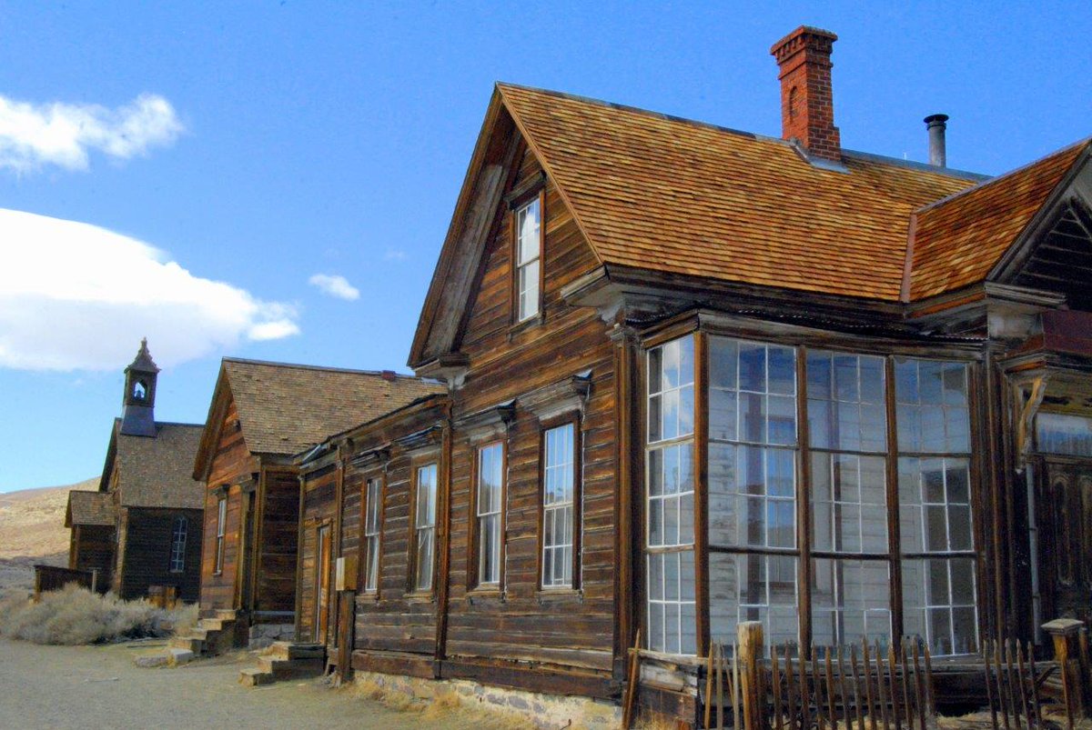 monocotourism's tweet photo. Cottonwood Canyon (The back way to Bodie) is OPEN for the season! https://t.co/c0PrzhuTai