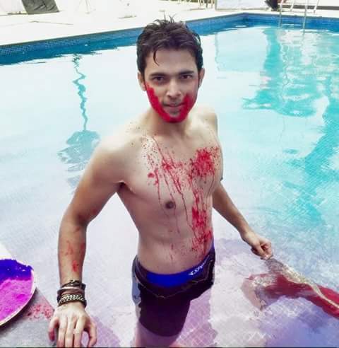 LaghateParth_FC's tweet photo. @LaghateParth 's FBpost!
#Holithrowback
last year on the sets of #KYY @Parths_Bae @neha_imcool @afifa_40 @daksha186 https://t.co/Ut25tmbSVv