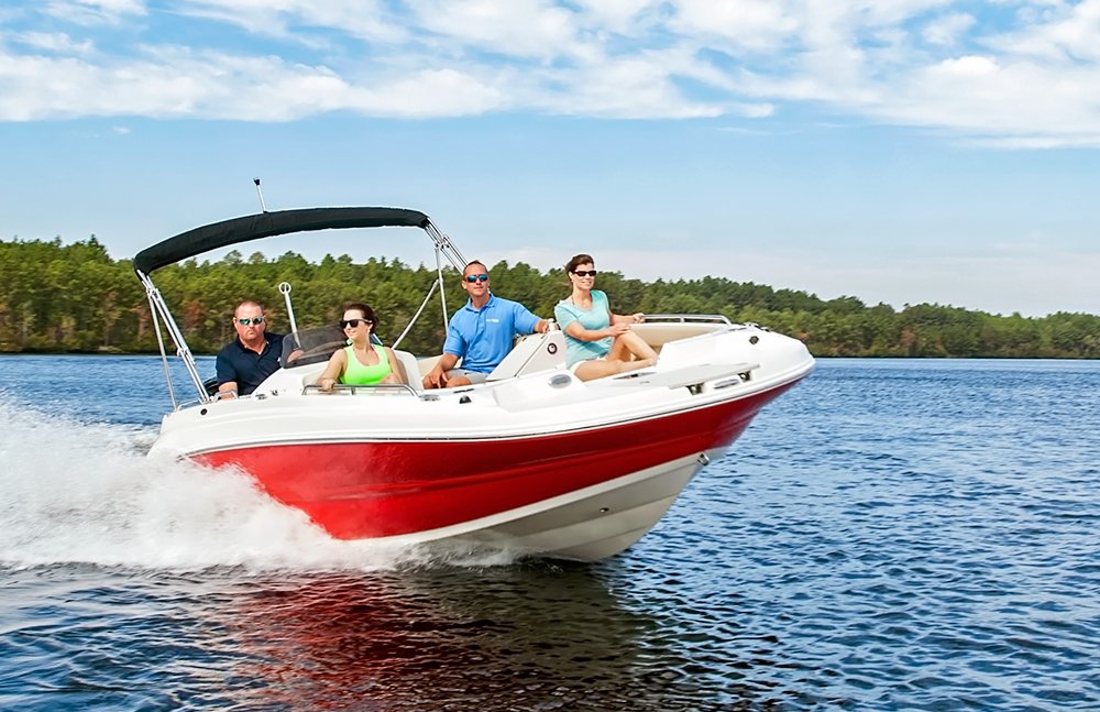 The warm weather is coming. Retweet if you're ready to go #boating! #Spring #LetsGoBoating #LakeLife #SpringBreak
