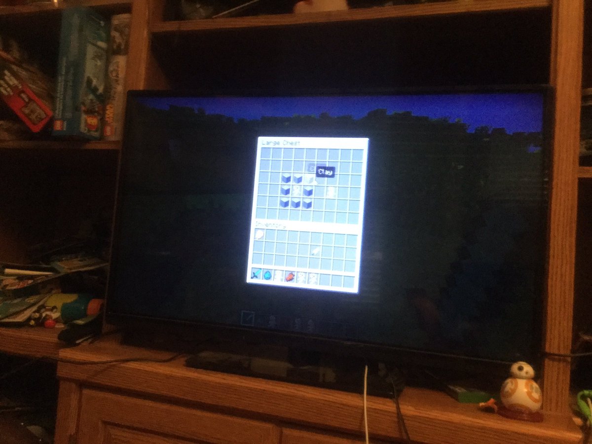 Patrick22schup's tweet photo. Watching Dantdm on YouTube #DanTDM https://t.co/MXJEQ2oQ61