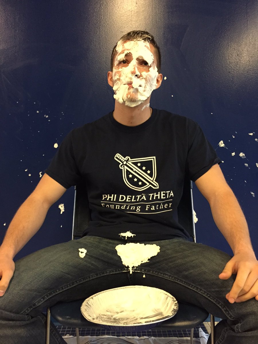 Drake Phi Delt tweet media