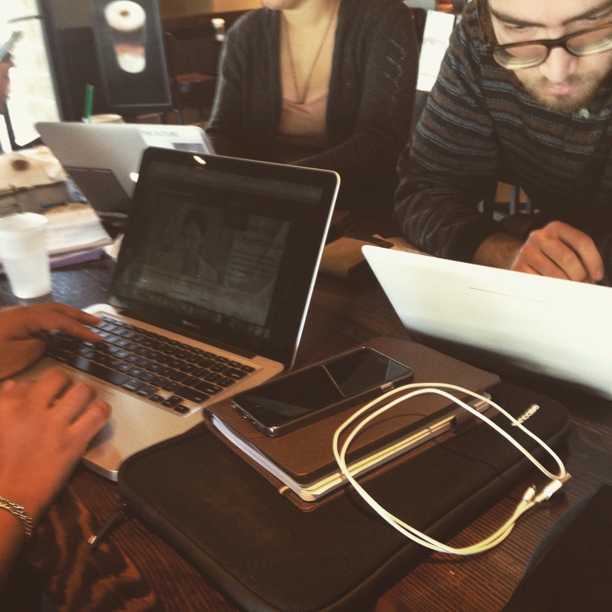 WE_DVC's tweet photo. Busy planning WE's feminist symposium! Get tickets here!!🌻 https://t.co/XgDXZ5YuLe https://t.co/xkF1x8C7MV