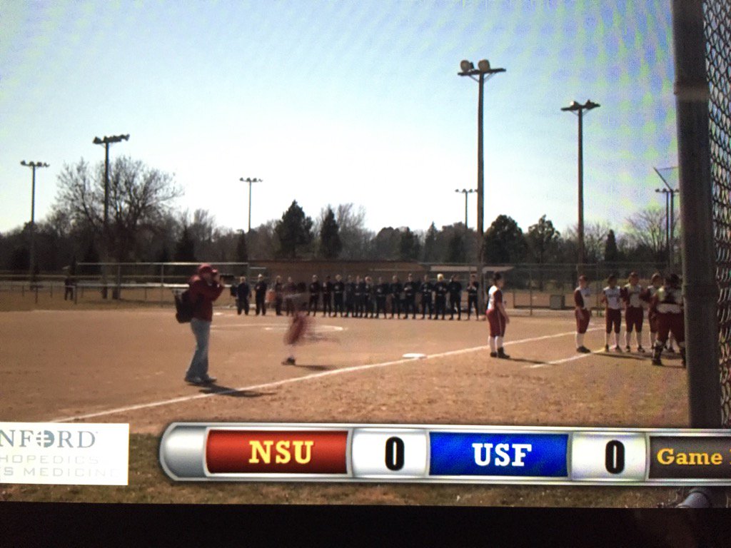 _dirty_ginger's tweet image. Time for #WolvesSoftball @WolvesAthletics @NSUWolvesSB