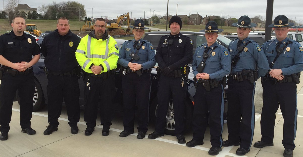 Trooper Gary tweet media