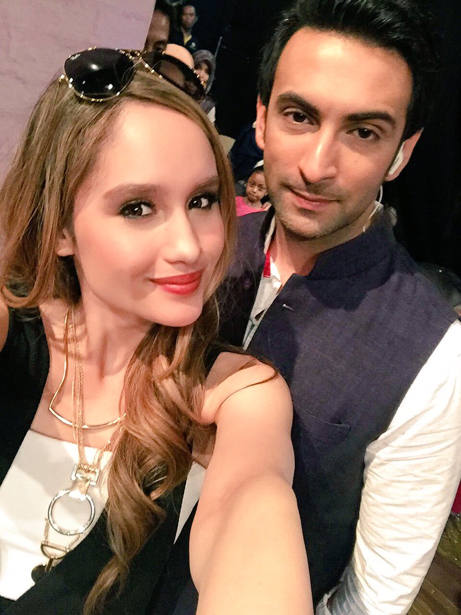 xcintakiehlx's tweet photo. Bollywood TV madness! Backstage with the star of Uttaran, @nandishsandhu (a.k.a. Veer). https://t.co/vljVU3fAcO