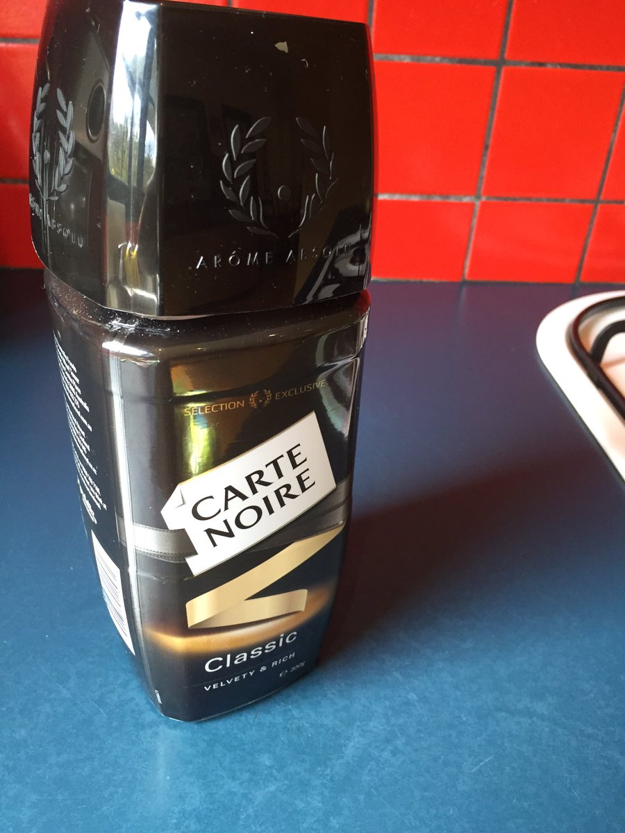 davidcogilvie's tweet photo. #CarteNoire #PackagingOverkill It is the manufacturer's responsibility to reduce packaging https://t.co/5F87NCceSw