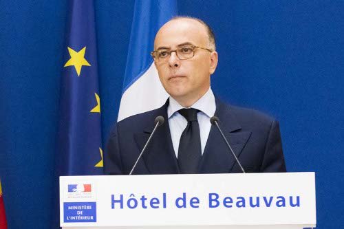 #Argenteuil : Dans les prochaines minutes, suivez sur @Place_Beauvau l'intervention de <a href="/BCazeneuve/">Bernard Cazeneuve</a> #LT