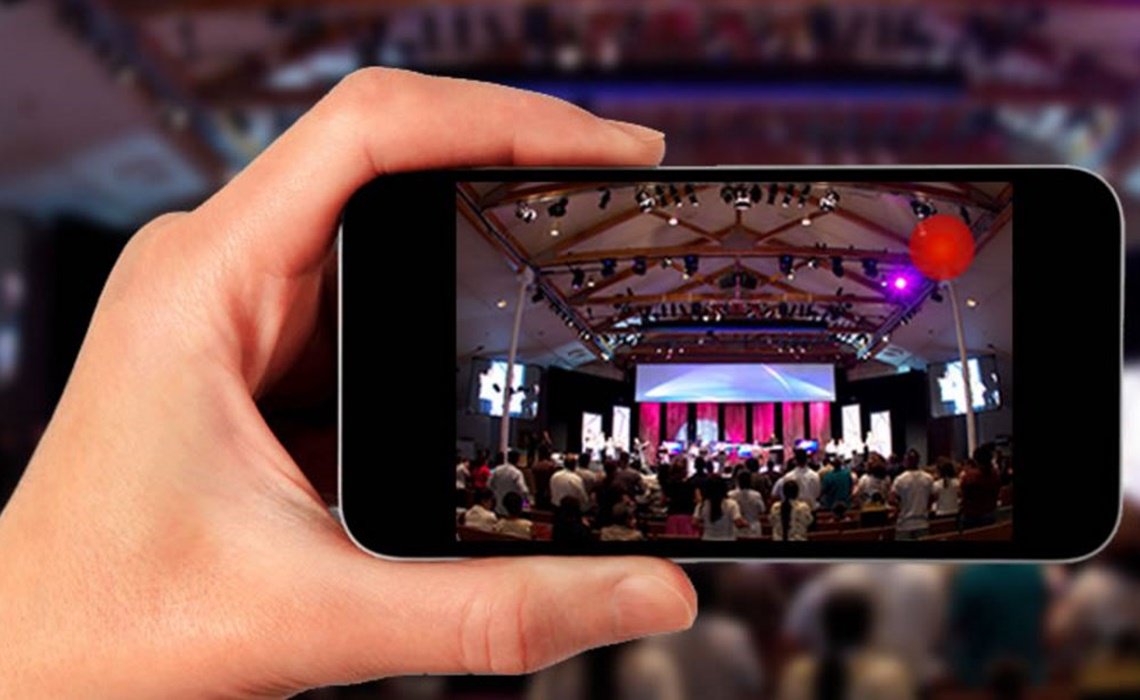 Su #Youtube arriva #Connect. E lancia la sfida a #Periscope e #Facebook Live! thenexttech.startupitalia.eu/53091-20160324… #TheNextTech