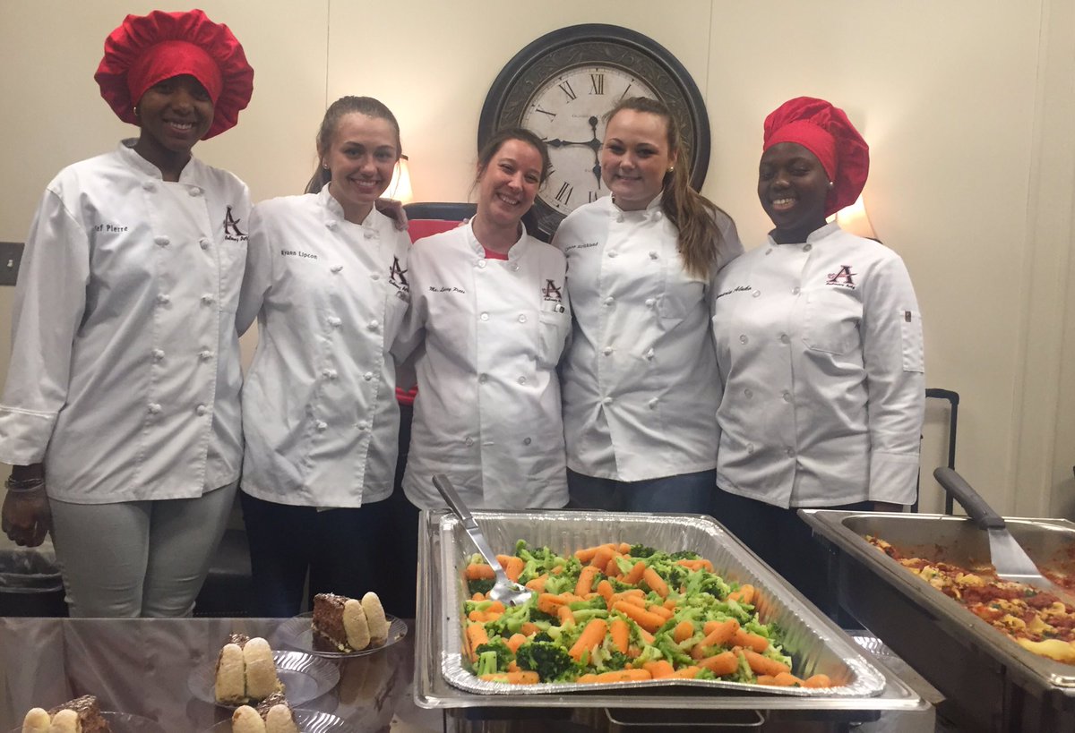 theprincipalJPK's tweet photo. Thanks to our @CobbSchools   Board Members for all they do......pleasure to serve them dinner! @AHSculinary https://t.co/PvKsxMRhn3