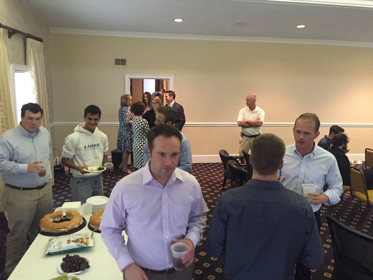 UpstateYR's tweet image. Good turnout for our #prolife event! #youngrepublicans