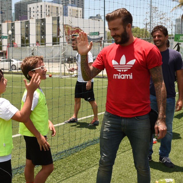 AaronWGordon's tweet image. Hi-fives all around as #Miami #Beckham United goes "all-in" in Overtown miamiherald.com/news/local/com… #soccer