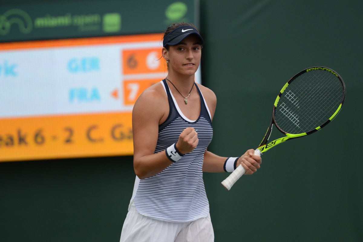 CAROLINE GARCIA - Página 3 CeWLUZCUYAA3E3B