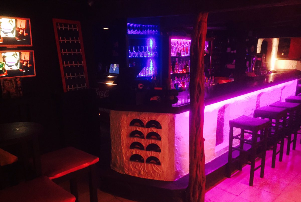Mad bar finally Open!
In April, Mad Bar open every night at 9pm!