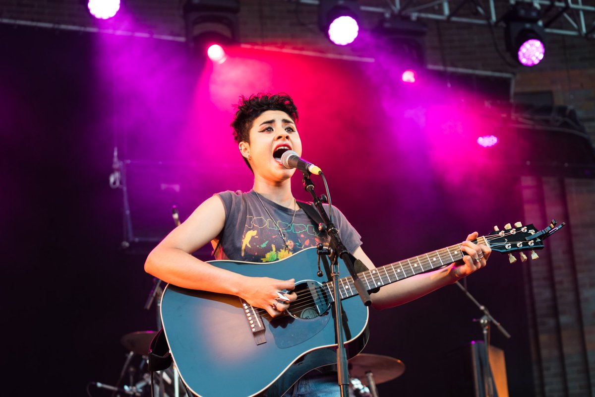 Bear Family tweet media