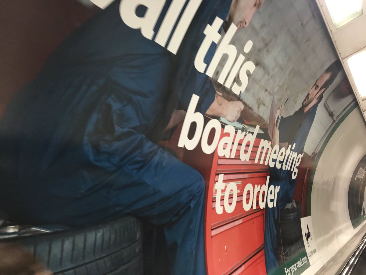 jalascoaching's tweet photo. A bit like my upcoming end of Year 2 board meeting @AskLloydsBank #escalatorshot #coachnotaphotographer #startup https://t.co/YDTMKRGXjC
