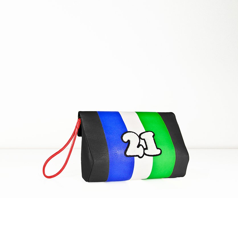 GoldenLaneBag's tweet photo. Colour block #clutches with embroidery #21 logo #goldenlanebag #goldenlane #followthebuyers #lfw #pfw #nyfw #mfw https://t.co/wFXpTAyrCR