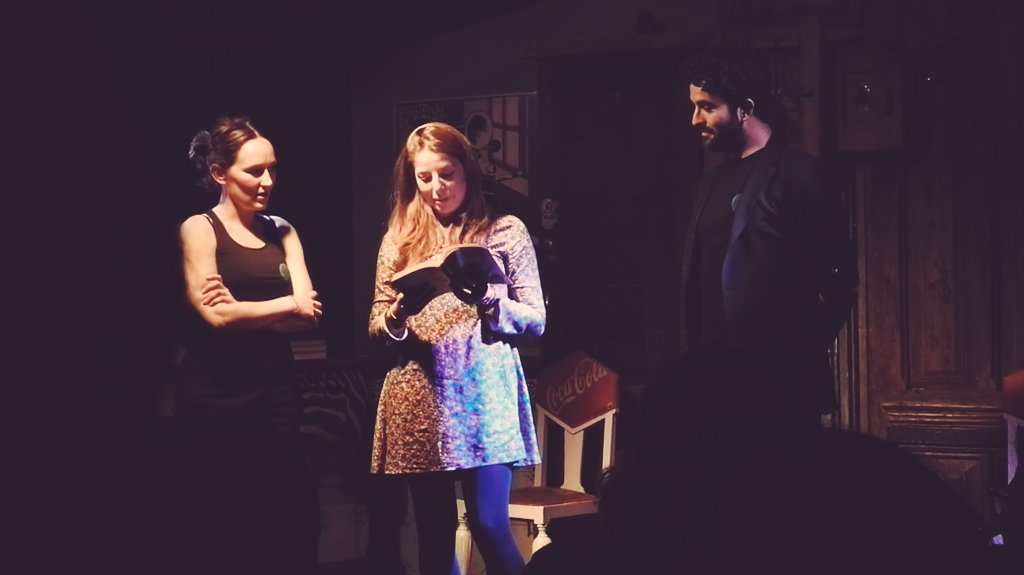 ratpilot's tweet photo. Buen rato, risas, improvisación y magia con @ImproValladolid y @JavierAlbaDAlba #liveimpro #cultura #Valladolid https://t.co/atVTKQV1Zh