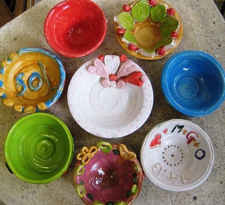 tarkapottery's tweet photo. @bentonsmenag Lovely to see you too! Busy day with #potteryclasses #northdevonholiday visitors today https://t.co/z6IoJjhqUW