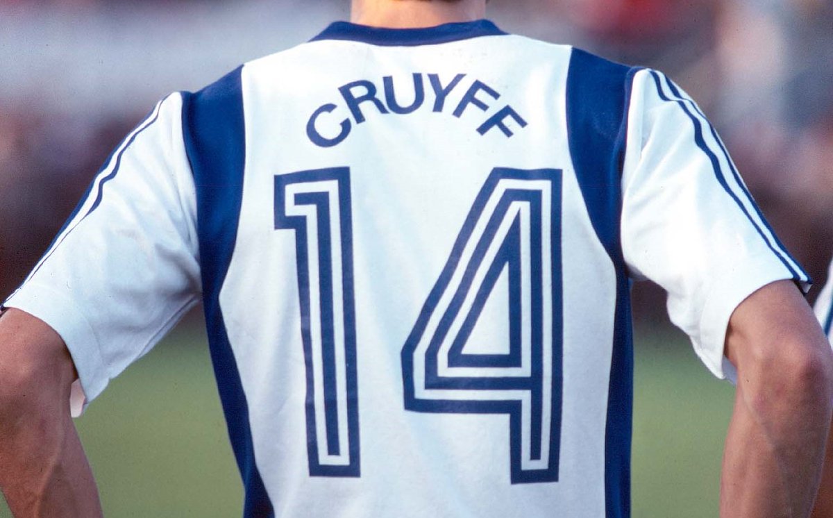 BBCSport's tweet photo. The Netherlands' friendly v France will stop on 14 minutes in memory of Johan Cruyff https://t.co/AXXZKkMltV https://t.co/mwgyfVaweO