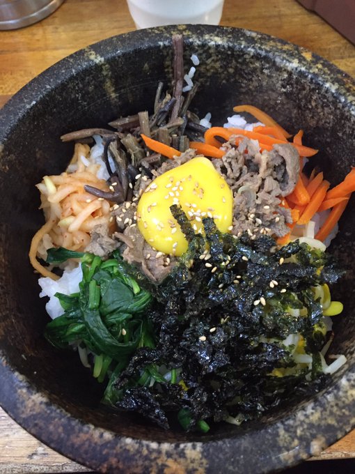 Eating my weight in kimchi (and dumplings, bibimbap and sashimi) here in #Korea https://t.co/7mqjERR<a href="/tag/korea"class="tags"><span>#korea</span></a>