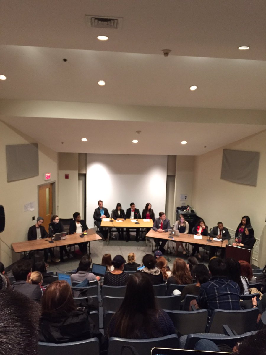BU_Elections's tweet photo. The debate is happening now! Follow @dailyfreepress to stay up-to-date with what our slates' have to say tonight. https://t.co/eP9eFJjdev
