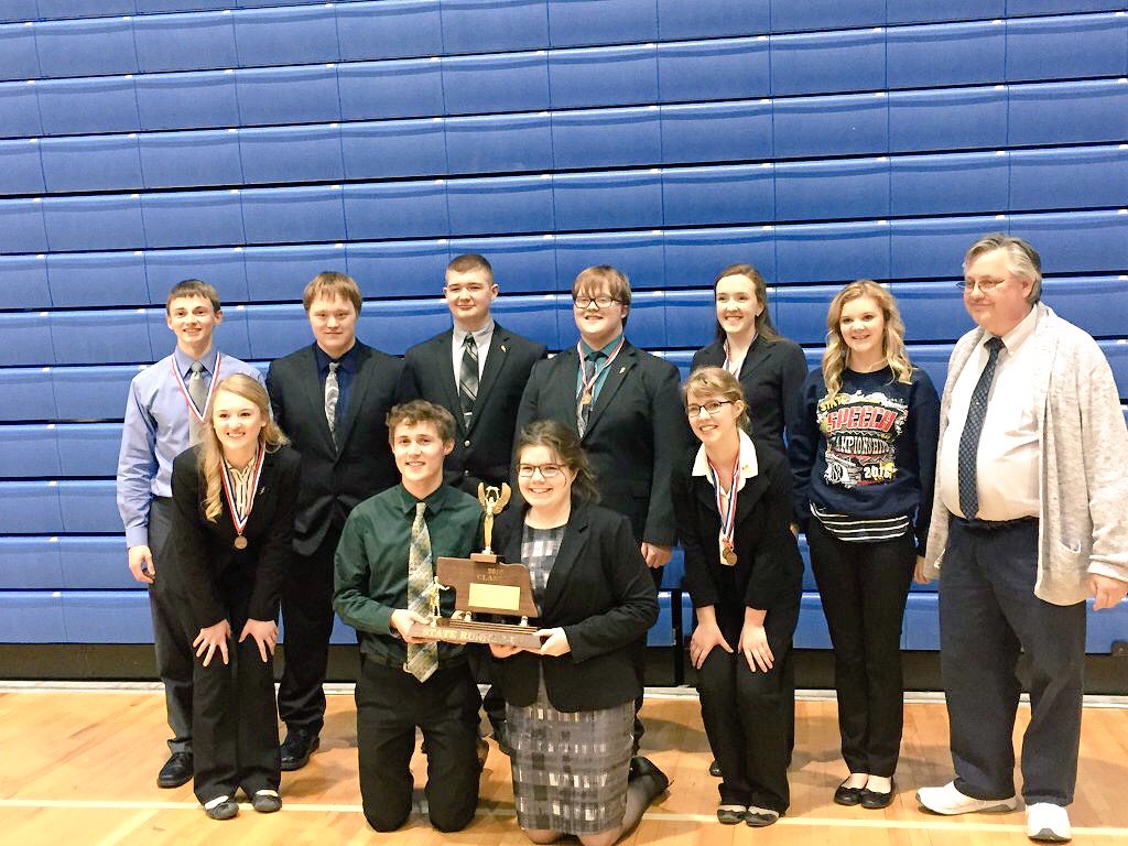 HtrsTruths's tweet photo. CONGRATS to our speech team today. State Runner-Up now that's #titanpride https://t.co/rdq6KBzqUI