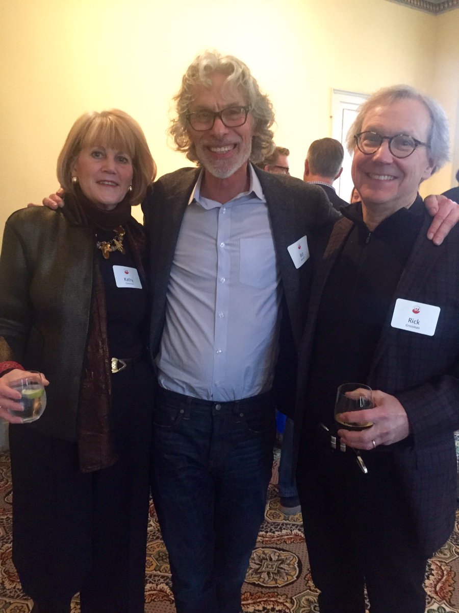 ArtGirlinLA's tweet photo. @BobMankoff hanging out w/ @PtldMuseumofArt donors b4 a screening of @VerySemiSerious, showing at the PMA this wknd. https://t.co/vybF20qDl5