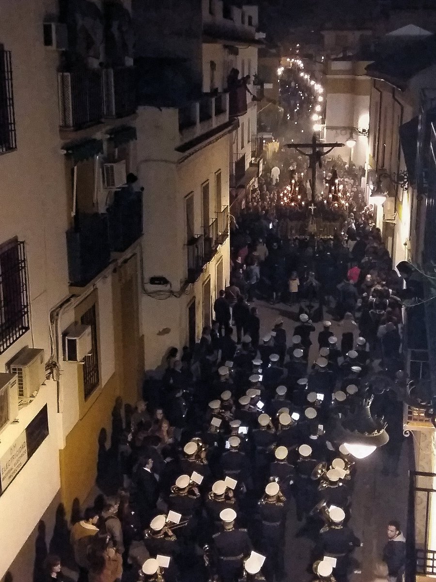 MamenCalvente's tweet photo. Tu banda @AMCRISTODGRACIA , tu Hermandad, tus Amigos , tu hogar, tu Familia.... todo en una foto #TuEresdeCDG https://t.co/OYon7lrN2L