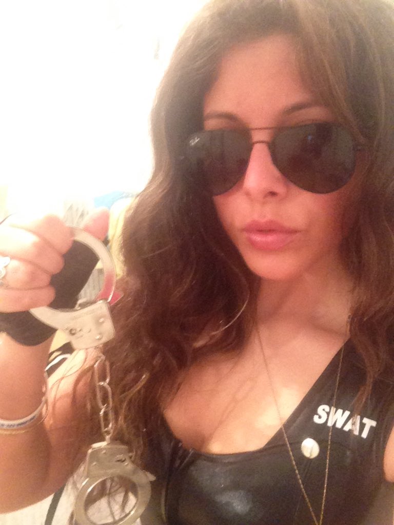 zionistaaaa's tweet photo. #purim #telaviv #swat. They tried to kill us... So we dress up and get drunk! #jewishspirit https://t.co/a5g1tzKjh6