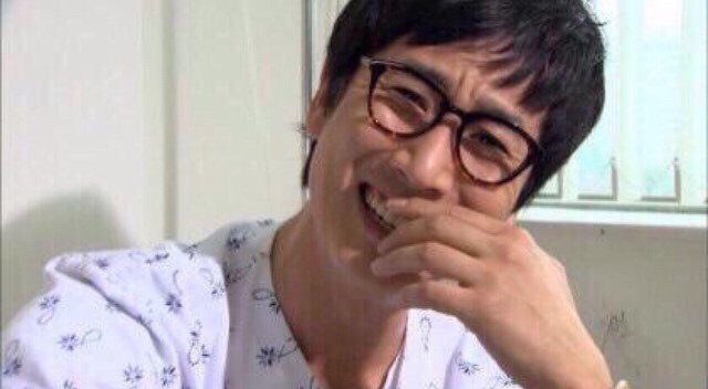 파워는 아니고 그냥 가동중] 짤장고 on X: "비웃음 가소롭다 니가? 이선균 #짤장고 https://t.co/TaBWbbLaid" /  X