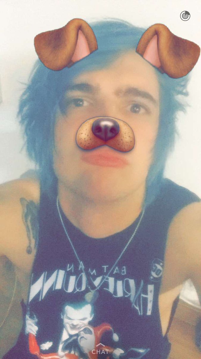 ROOM94GIFS_'s tweet photo. Kieran's snapchat; https://t.co/pX91c4ZDL8