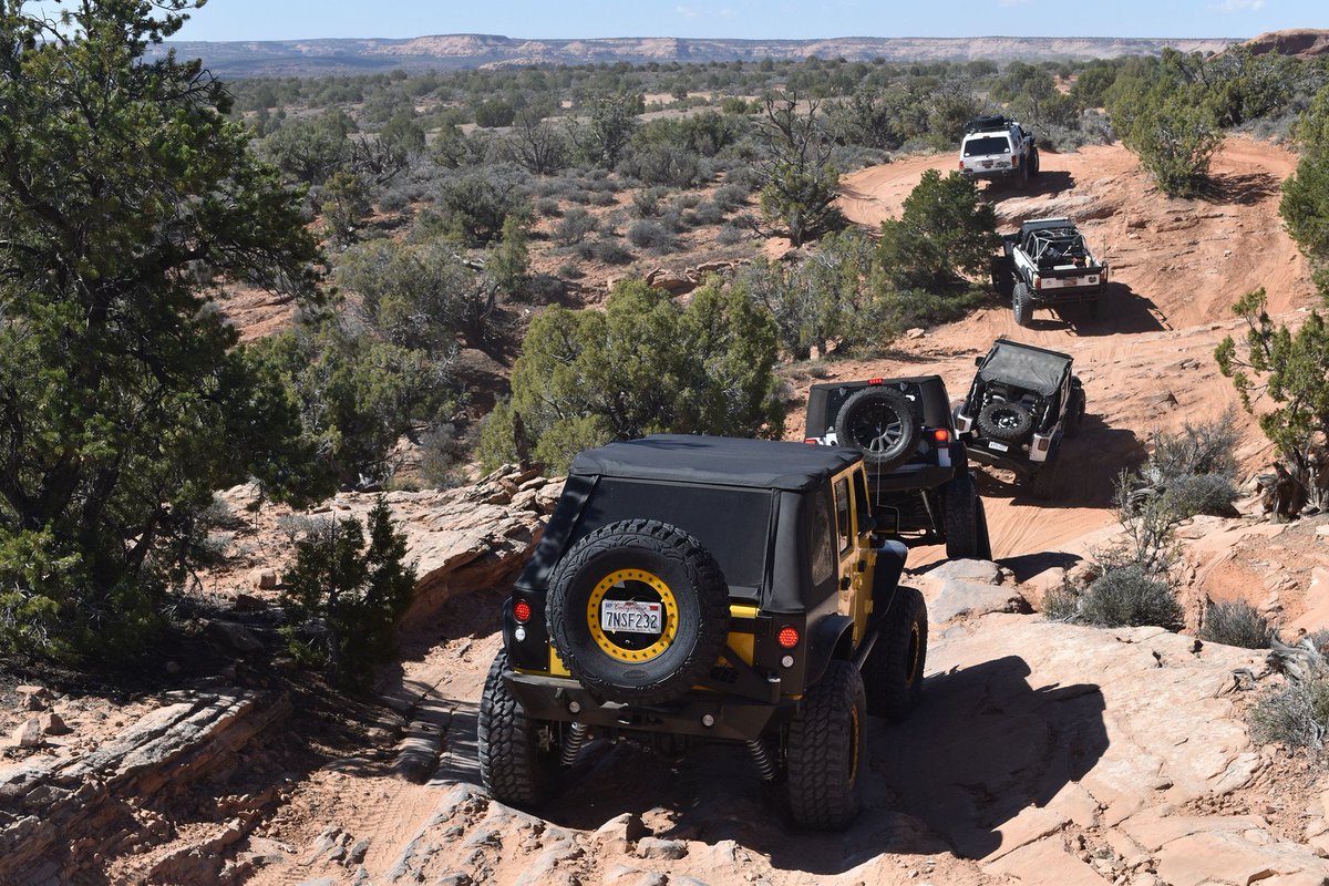 4WheelParts's tweet image. It wouldn't be Easter Jeep Safari without Jeeps hitting the slick rock trails. #EJS2016 #LifeisBetterOffRoad