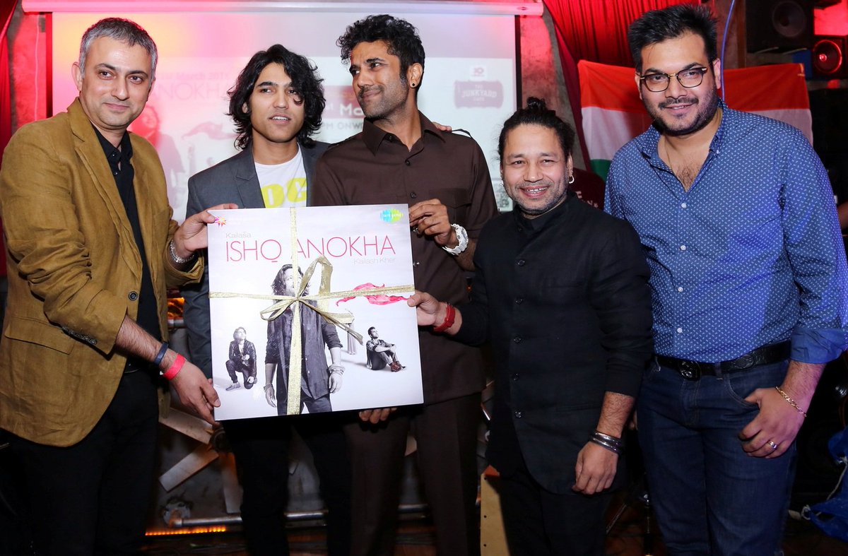 HSCommunicatio1's tweet photo. https://t.co/yStjRGZVG8
#Kailasa's #IshqAnokha in #Delhi 
#TheJunkyardCafé #Saregama #UmangTiwari https://t.co/5tmuaVxo0X