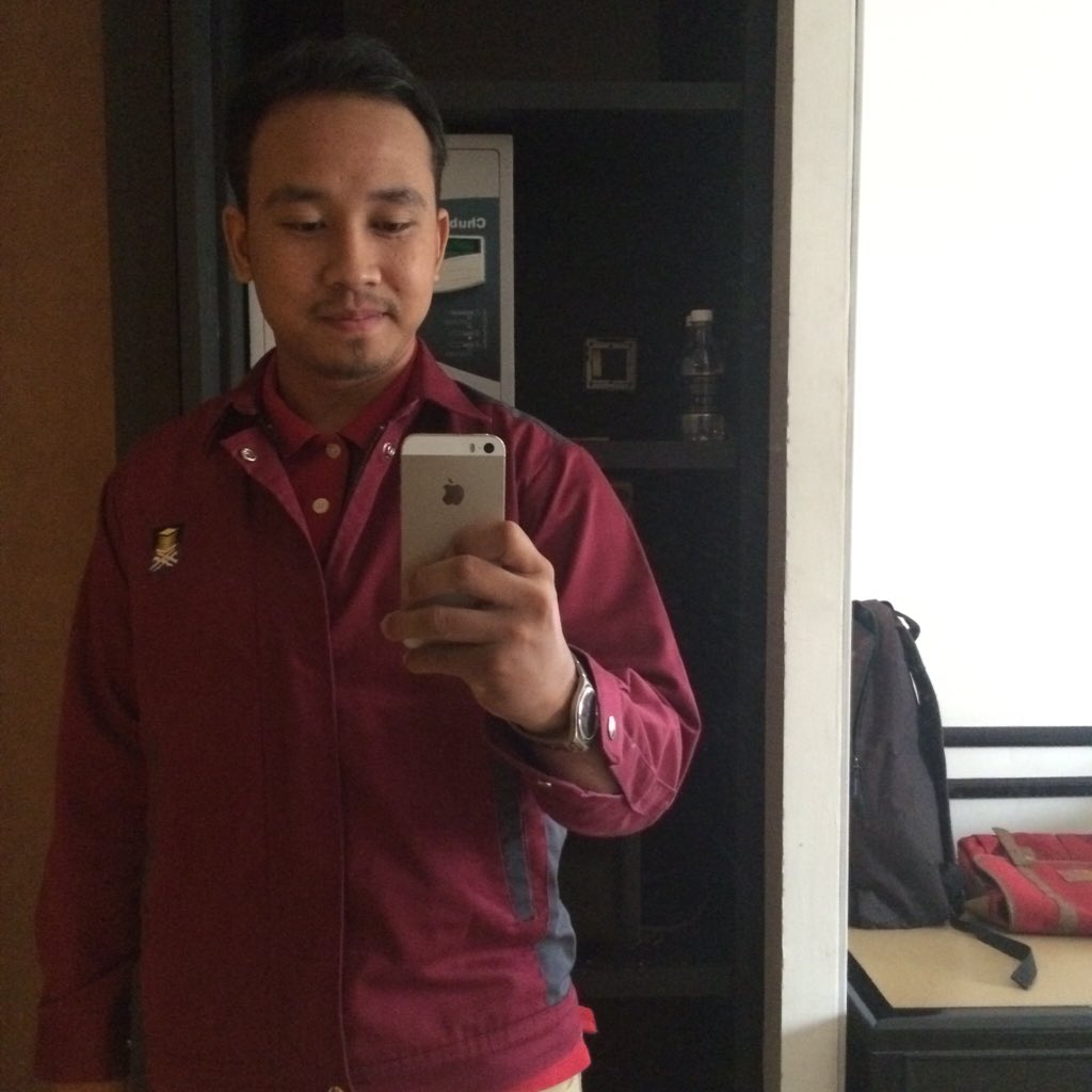 asyrafaafiq's tweet photo. Moh ler kita turun dewan seminar #pertema #kkm2016 https://t.co/BJ7XUTPgDA