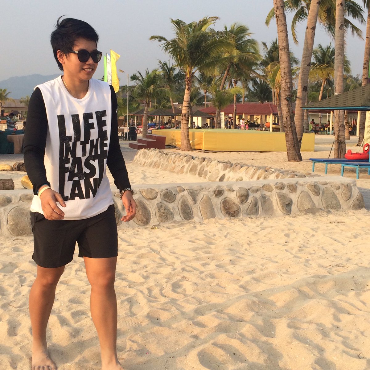 kimfajardo9's tweet photo. Let reality be reality ☀️ https://t.co/q6PcQ5cONC