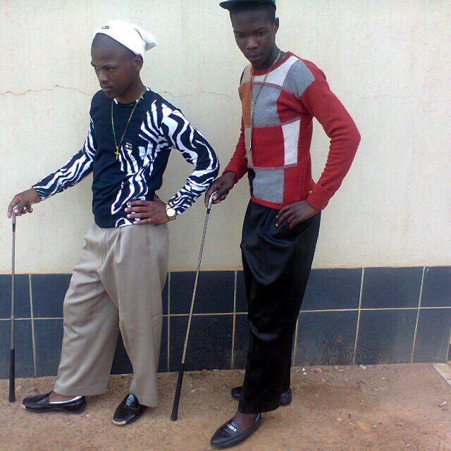 We_Nigel's tweet photo. Wood swag lol "@Delaan_K: "Intokazi ihlonipha kwabani" https://t.co/xq5l3tH8P8"