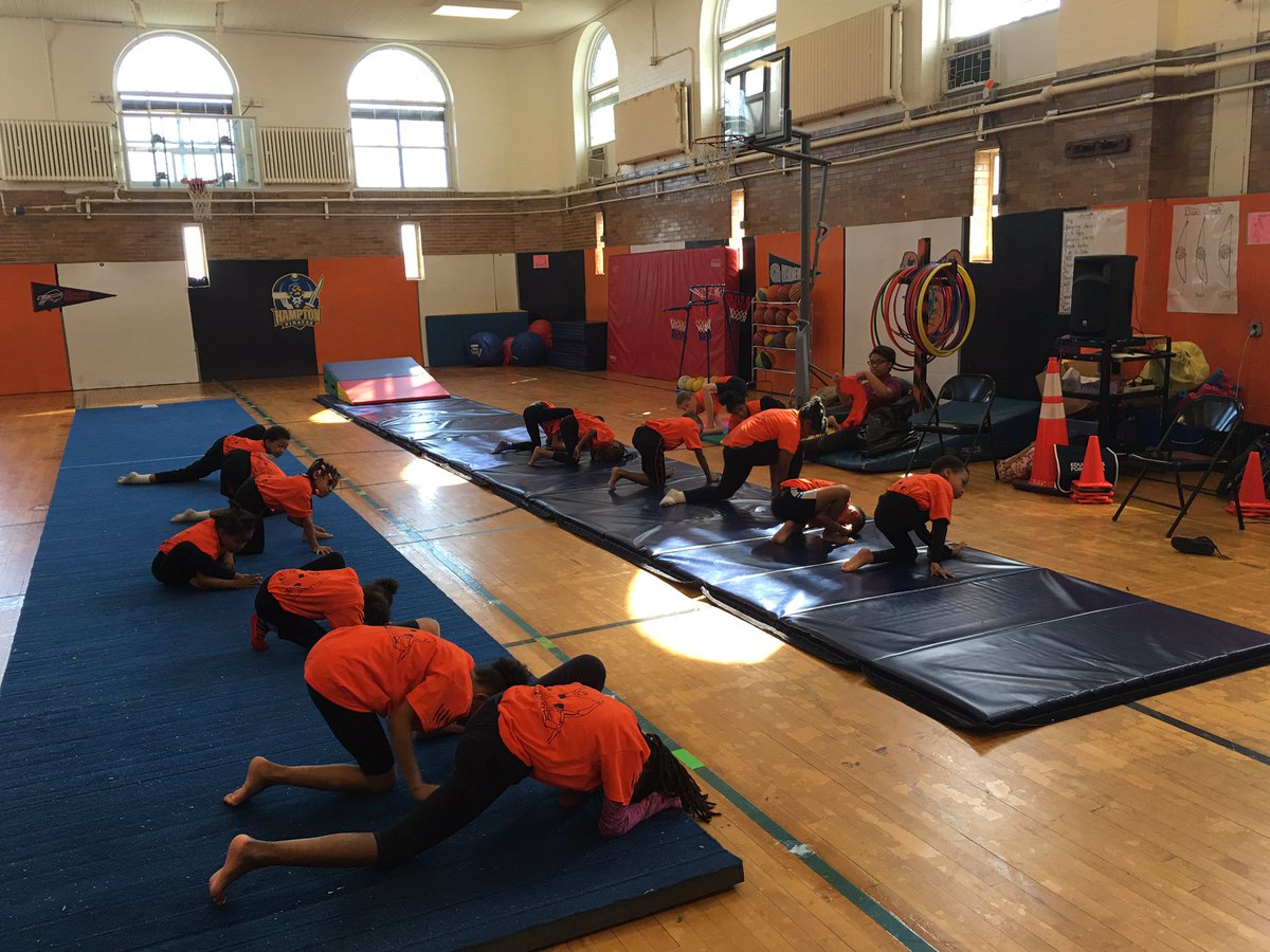 LangSTEMPrincip's tweet photo. Gymnastics Club @LangleySTEM warming up for some tumbling, pyramids, and cartwheels! #DCPSRising https://t.co/jCCrqnBUZH