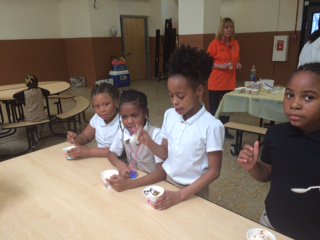 LangSTEMPrincip's tweet photo. Ice Cream Social for @LangleySTEM Scholars who met  their reading goals for March! #literacyispower #DCPSRising https://t.co/LhydYK15Eo
